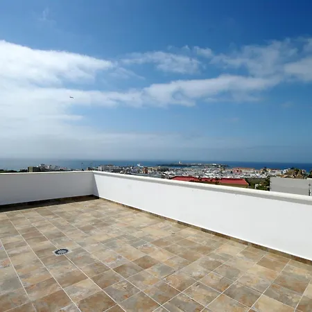 Livingtarifa Atico Teide * تريفة